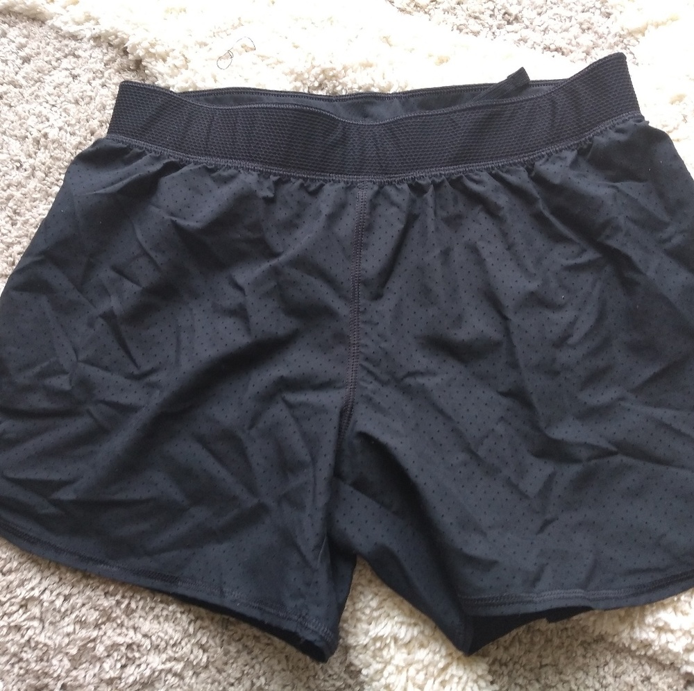 🛍️SALE:Reebok Youth L  Shorts